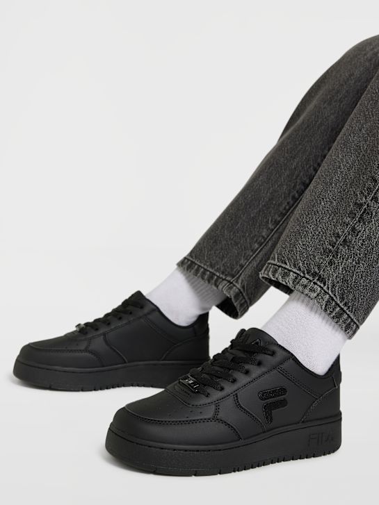 fila trainers black deichmann