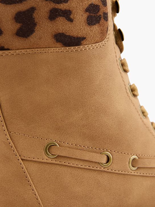 catwalk lace-up boot brown deichmann