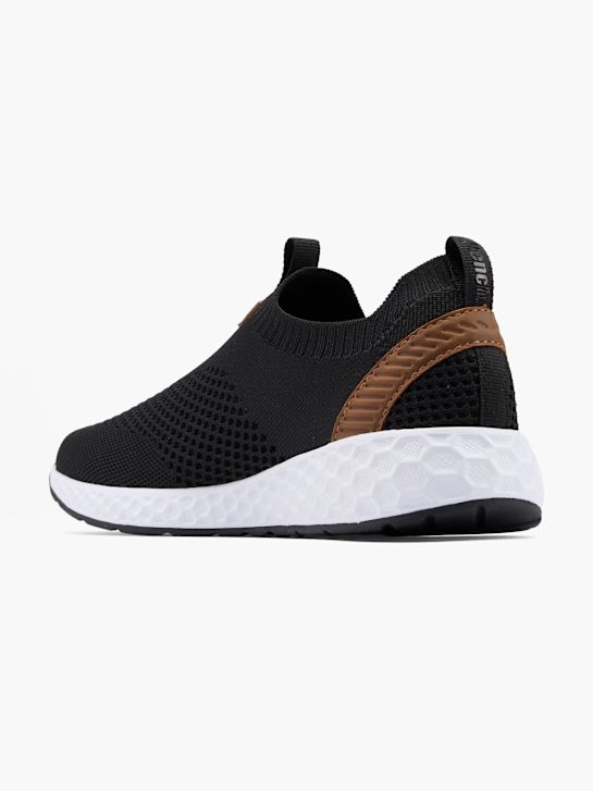 bench slip-on trainers black deichmann